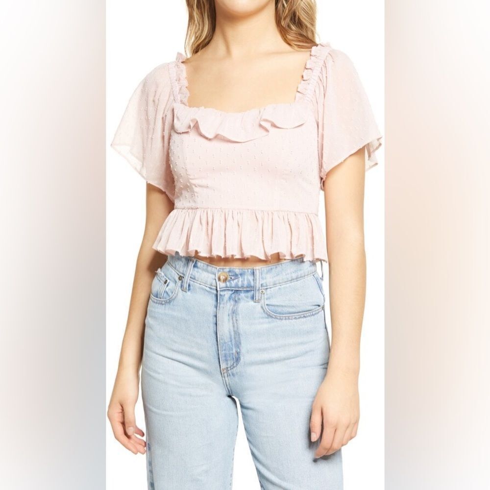 WAYF Menlo Clip Dot Ruffle
Chiffon Blouse